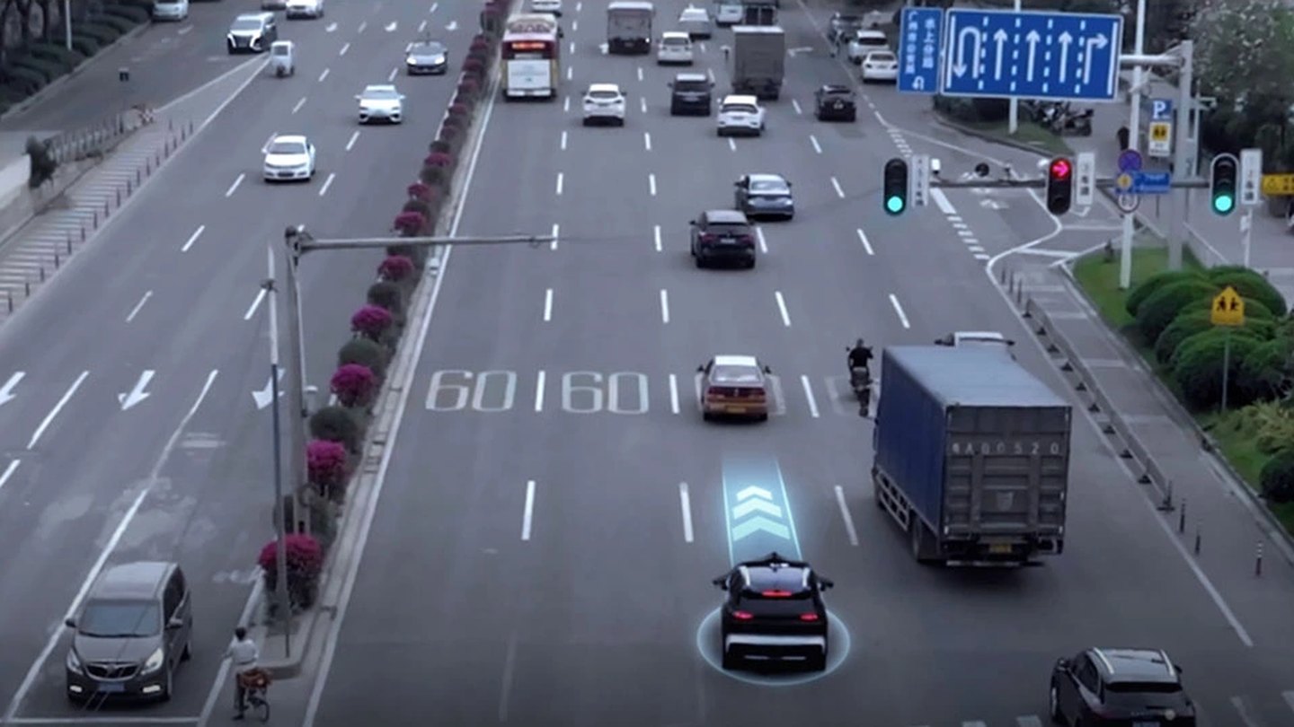 A Garcia-equipped car approaching a signalised junction