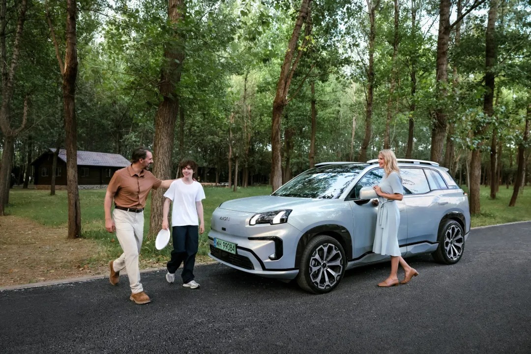 GAC AION V exterior